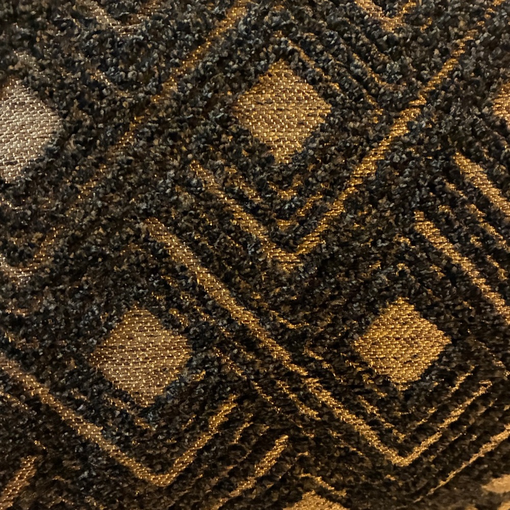 🆕geometric patterned pillows(2) - Picture 2 of 3